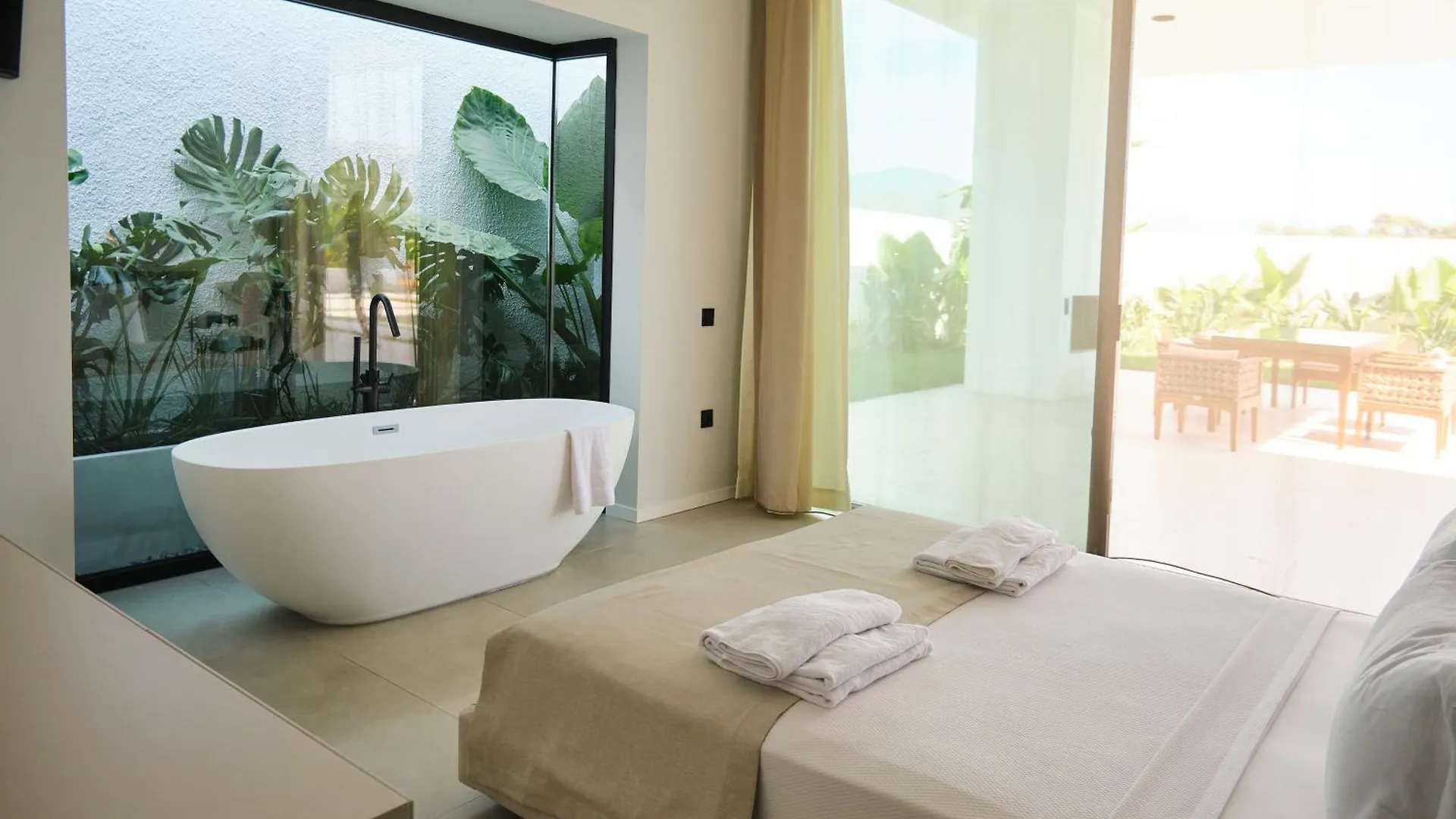 Ashta Suites / Minimal Suite Fethiye Villa