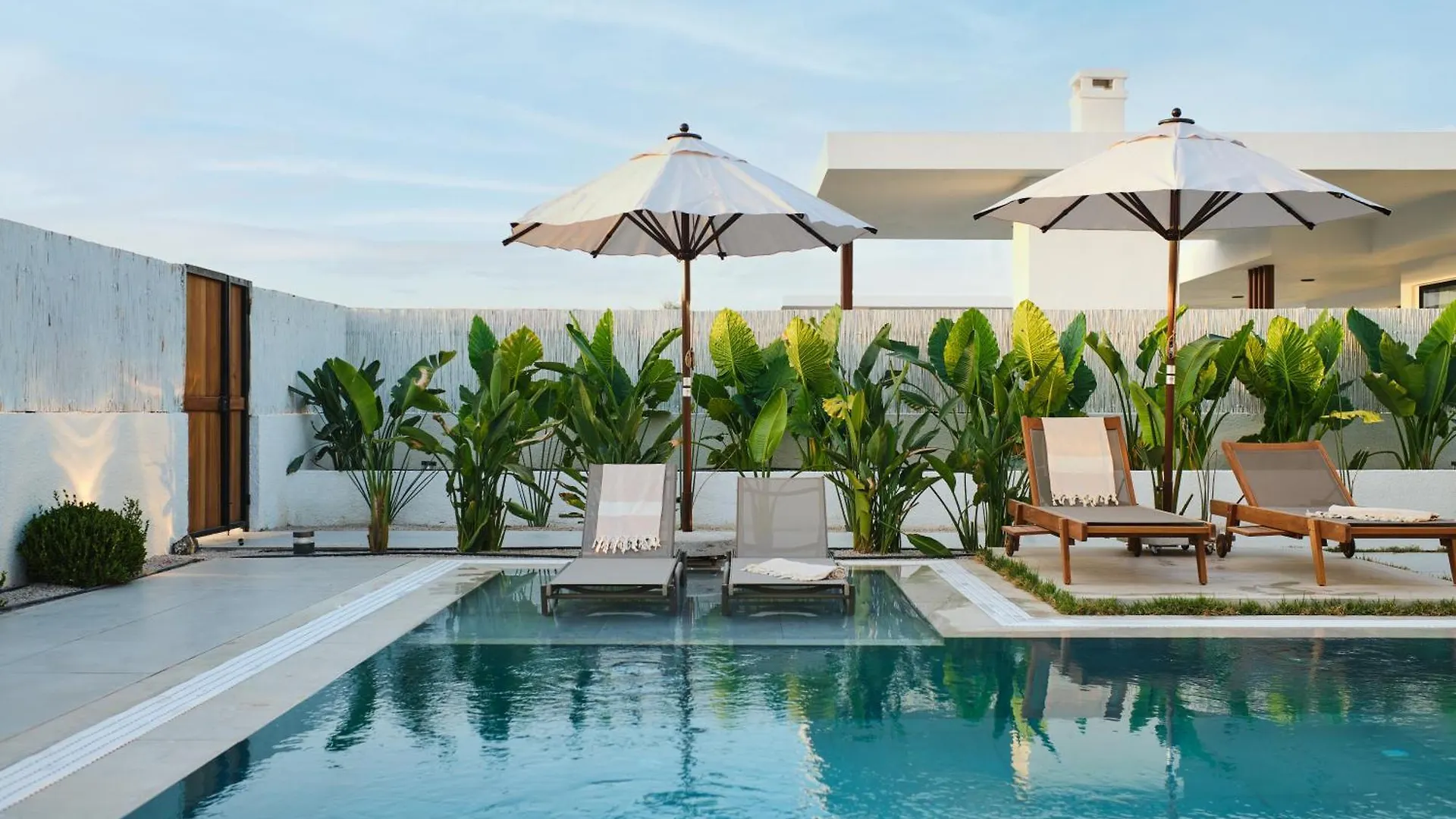 Ashta Suites / Minimal Suite Fethiye Villa