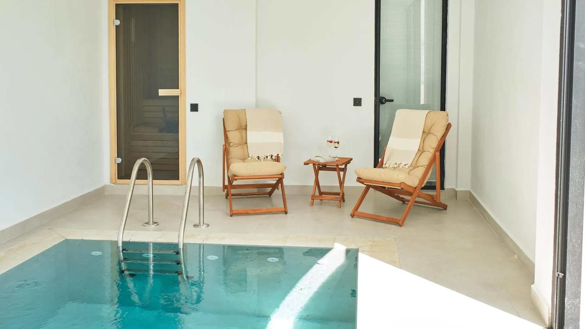 Ashta Suites / Minimal Suite Fethiye